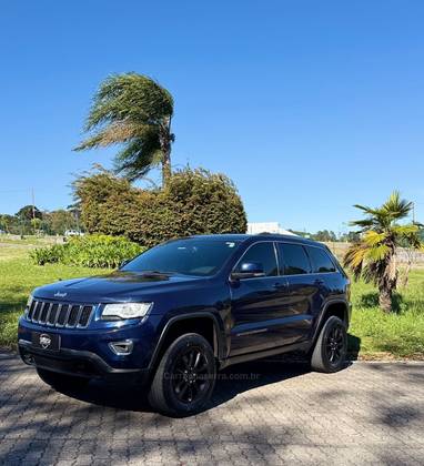 JEEP GRAND CHEROKEE 3.6 LAREDO 4X4 V6 24V GASOLINA 4P AUTOMÁTICO